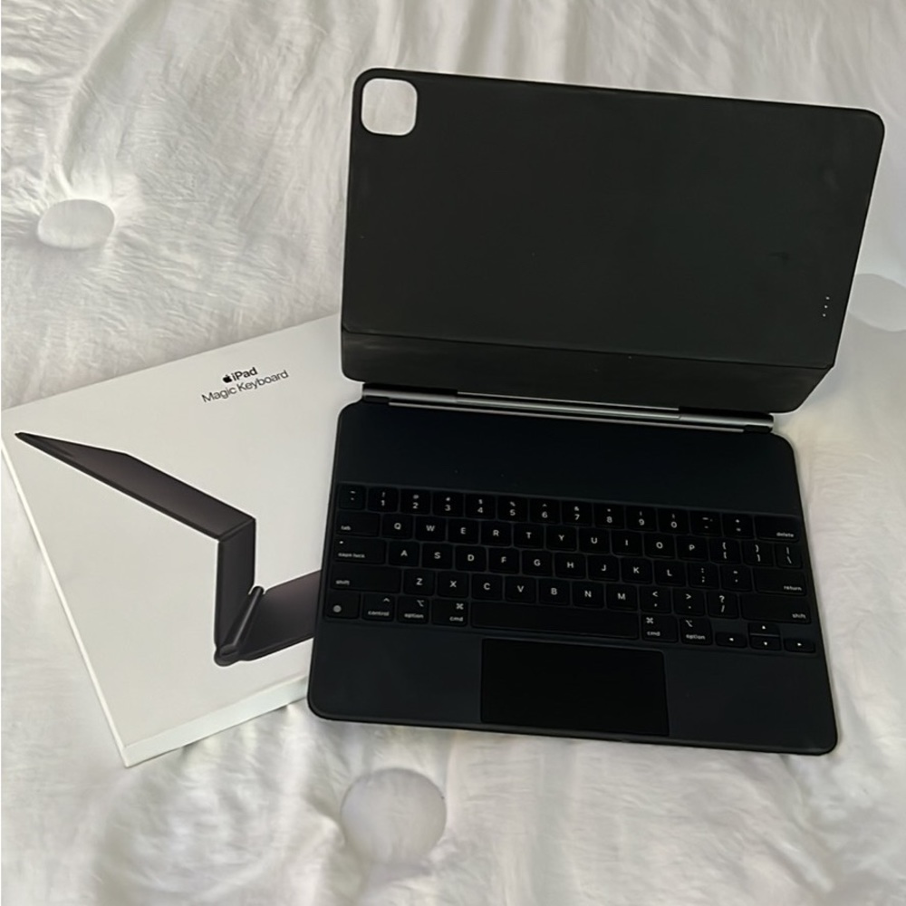 Apple Magic Keyboard - iPad 12.9”